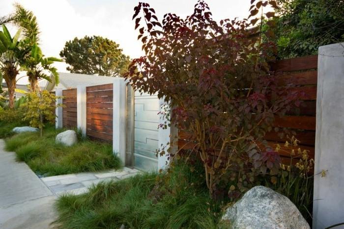 piękne pomysły na ogród nowoczesne ogrodzenie ogrodowe z palet