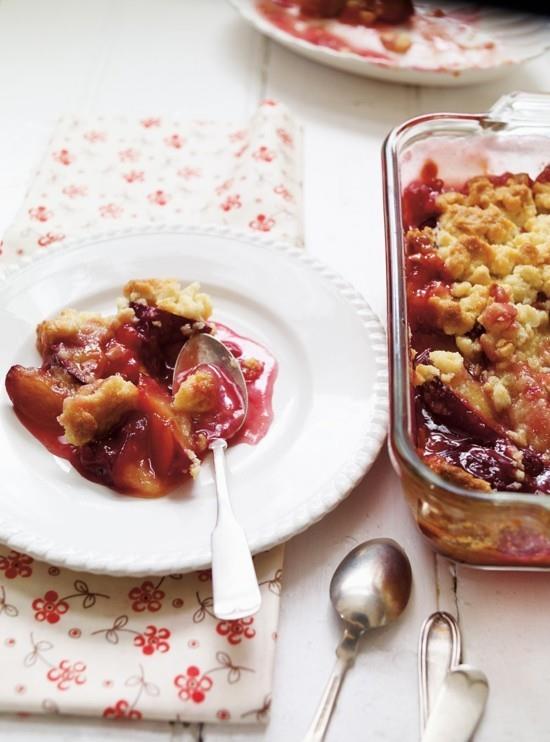 Prunes de gâteau aux prunes rapides avec des pépites