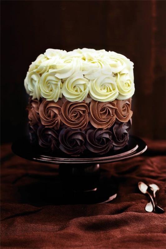 ciasto czekoladowe trzy kolory różany krem