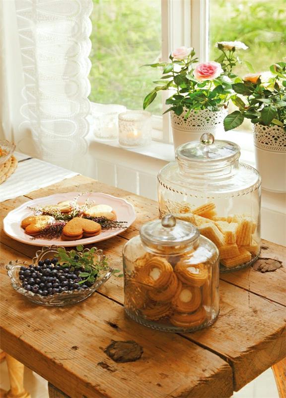 Pots à biscuits en verre pour abri de jardin suédois