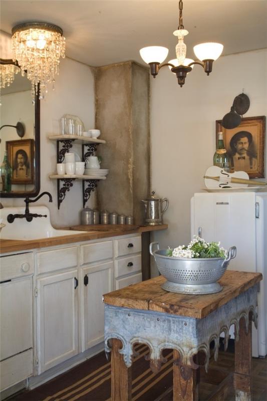 shabby chic kuchnia stare meble typowa dekoracja