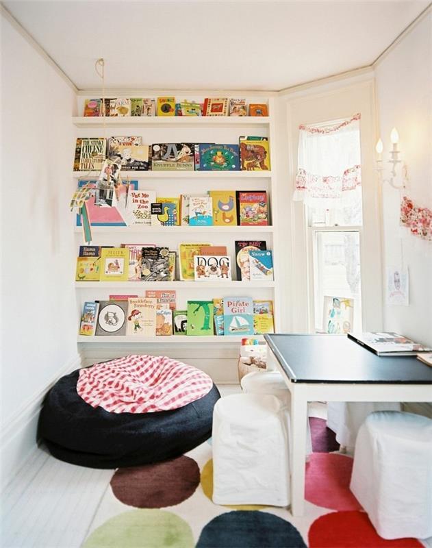 beanbag meble pokój dziecięcy książki kolorowy dywan