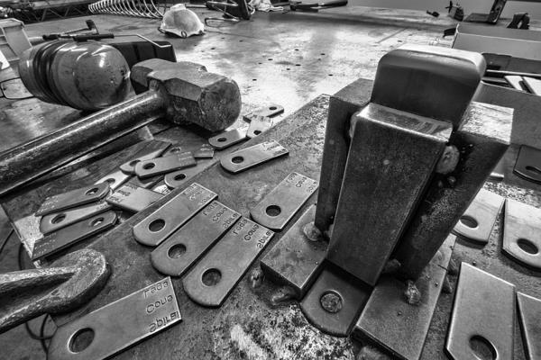 pieds de table en spirale design usine de métal en acier inoxydable