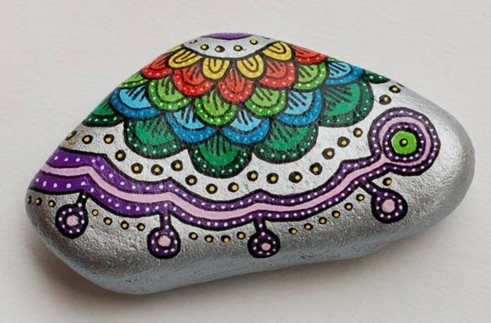 malowanie kamieni pomysł kolorowe kolory
