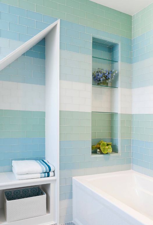 بلاط زجاجي مطلي بالمينا بظلال حمام زرقاء