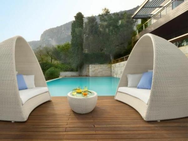 stylowe meble ogrodowe z rattanu sofa rozkładana stolik