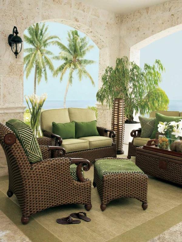 stylowe meble rattanowe salon inspirowane plażą sofa stół