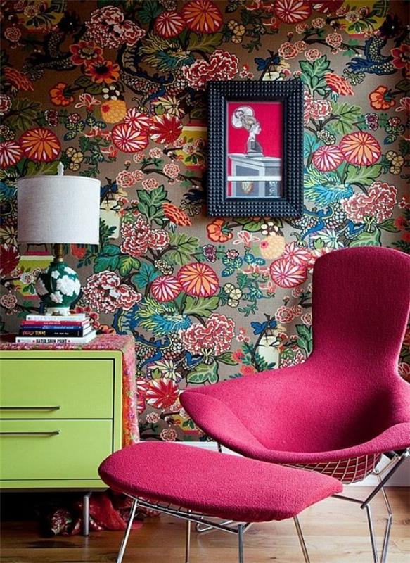 tapeta w kwiaty wzór kolorowy świeży świetny fotel