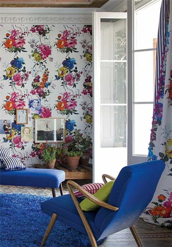 tapety salon kolorowe świeże motywy kwiatowe niebieski dywan