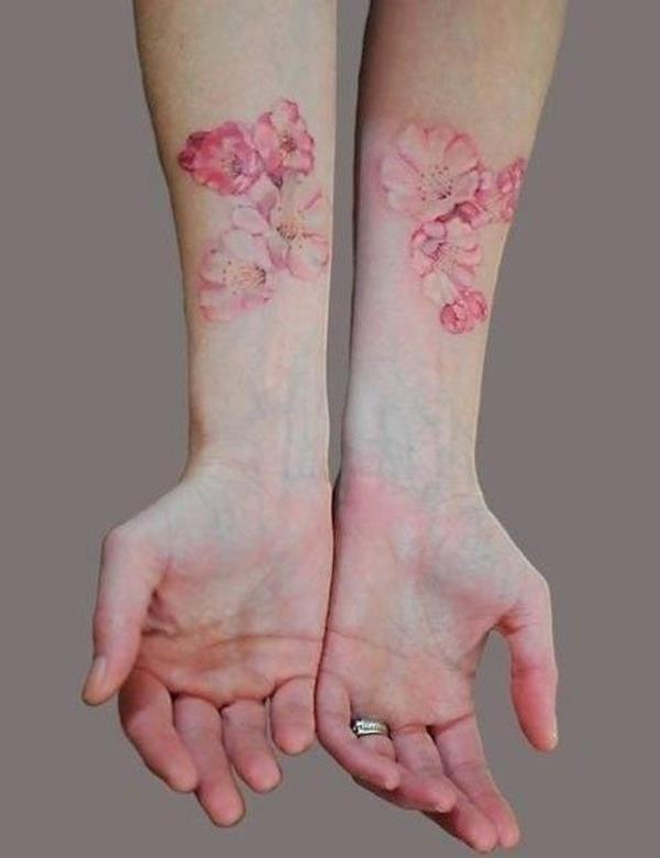 tatouage avant bras photos idées pour les femmes fleurs