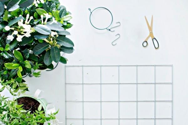 bonne idée avec une jardinière en treillis