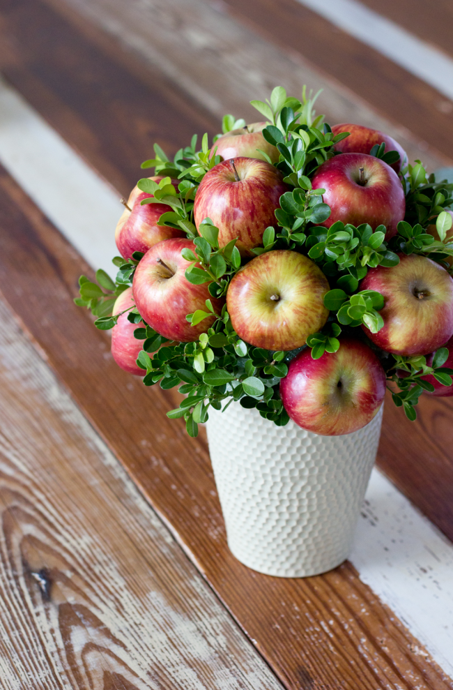 Der Sommer ist eine tolle Zeit zum Basteln aus Beeren und Früchten