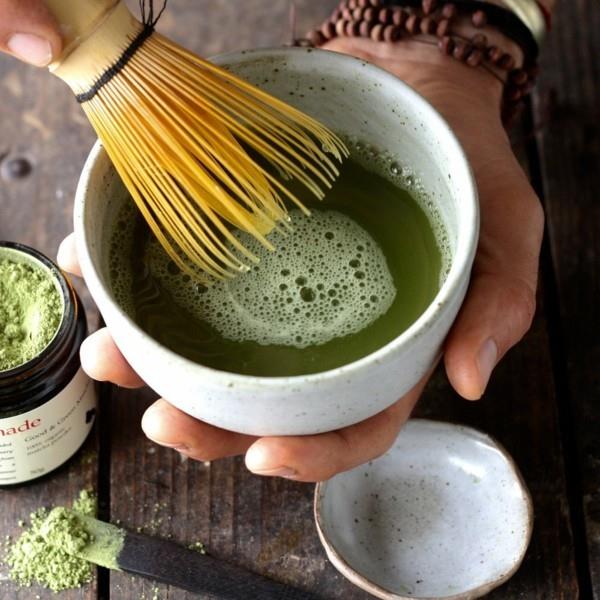 tradycyjne przepisy na palenie herbaty matcha