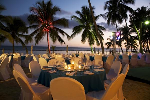 vacances de rêve caraïbes dîner de luxe palmiers