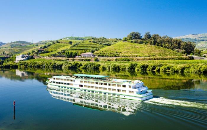 vacances de rêve croisière bateau de croisière vert