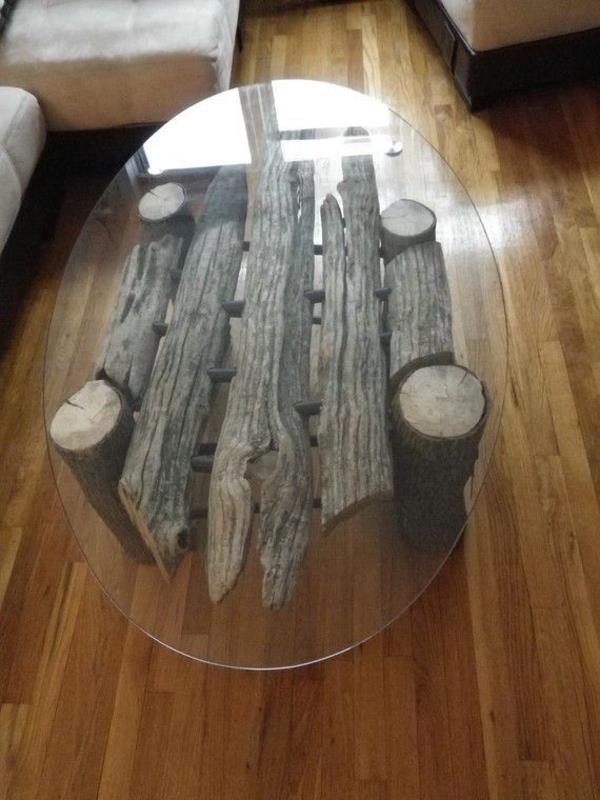 table basse en bois flotté construire des branches