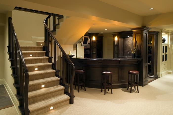 éclairage d'escalier comptoir de bar à la maison confortable
