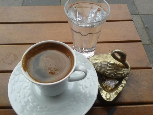 turecka woda do kawy i zestaw do kawy