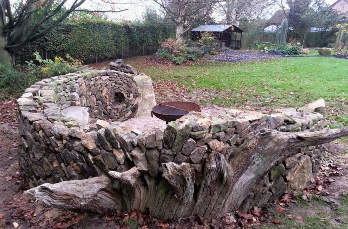 mur en pierre sèche maçonnerie en pierre naturelle maçonnerie ronde coin salon grill