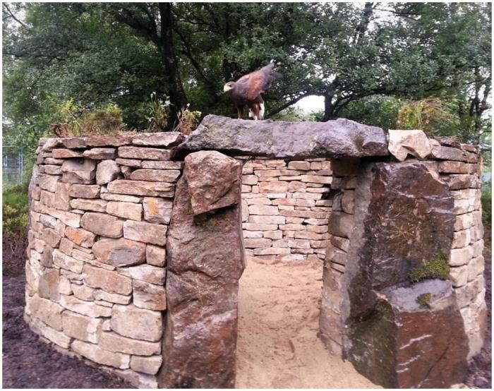 mur de pierres sèches pierres naturelles maçonnerie maçonnerie maison ronde blocs de pierre