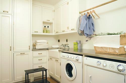 Nettoyage respectueux de l'environnement pour votre comptoir d'armoires de machine à laver à domicile