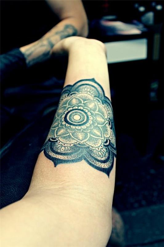 przedramię szablony tatuaży kwiaty kwiaty