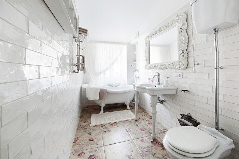 Бяла баня в класически стил - интериорен дизайн