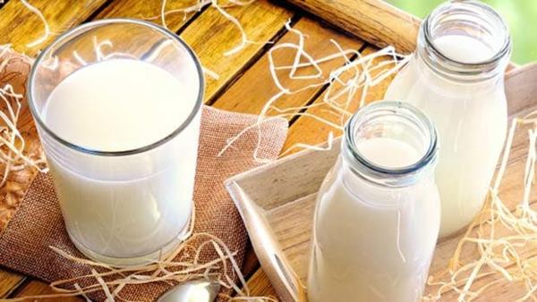 mleko wegańskie alternatywne mleko grochowe