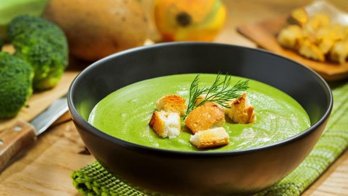 végétarien cuisine crème soupe brocoli manger sain bonne nutrition