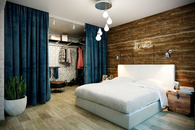 Holzimitation in einem modernen Schlafzimmer