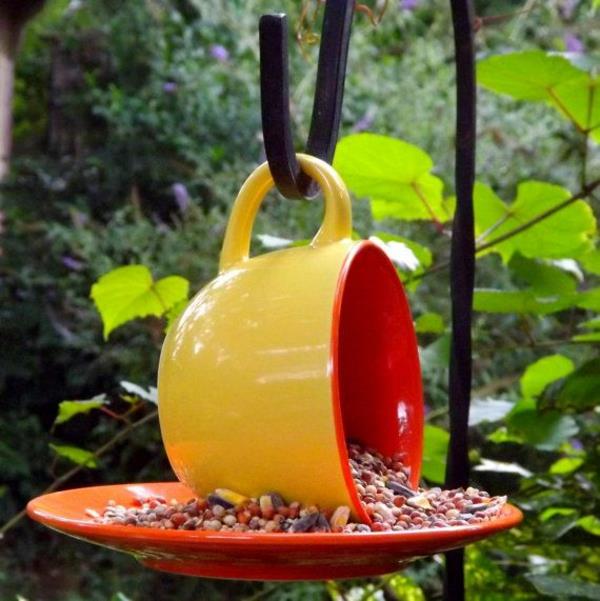 Mangeoire à oiseaux construire une tasse à thé suspendue