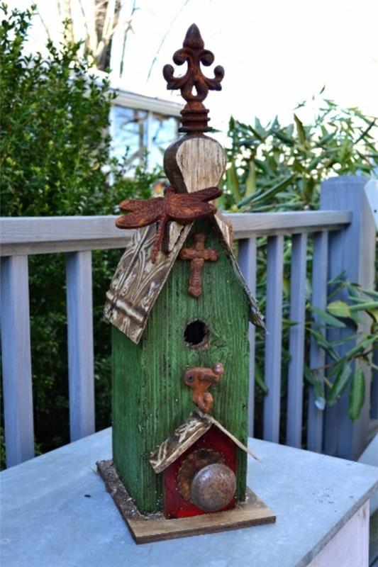 construire soi-même un nichoir en bois objets de décoration respectueux de l'environnement