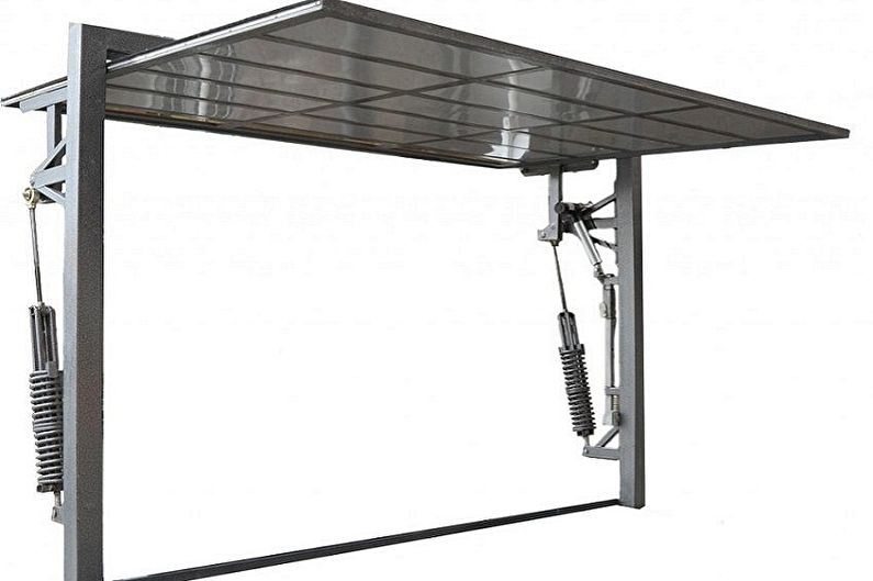 Designové prvky bran a branek z vlnité lepenky - Zvedání