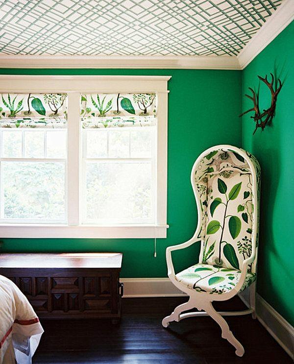 kolor ściany w zielonym kolorze pomysły projekt ściany fotel