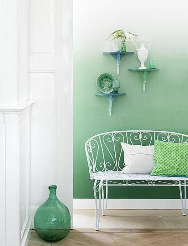 kolor ściany biały zielony kolor pomysły projekt ściany wazon