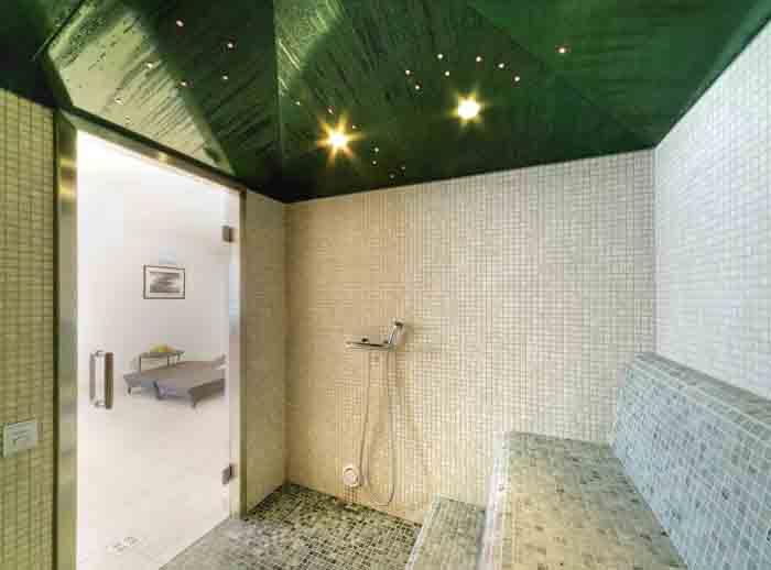 płytki ścienne projekt łazienki z kamienia naturalnego sprzęt do sauny
