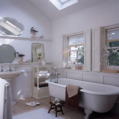 miroir de grenier de salle de bain design blanc