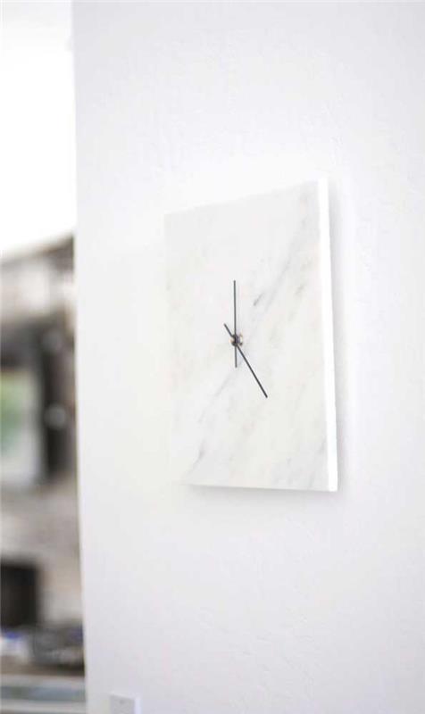 pomysł z białego marmuru - zegar ścienny