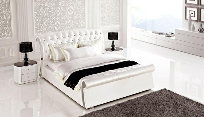chambre blanche tapis beige lampes de table noires
