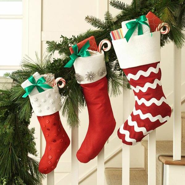 rękodzieło bożonarodzeniowe buty mikołaj szycie czerwone pomysły na rękodzieło na boże narodzenie