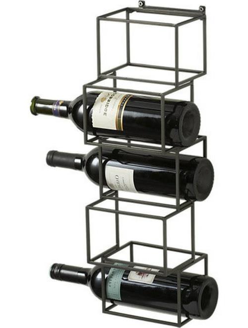 stojaki na wino wykonane z metalu
