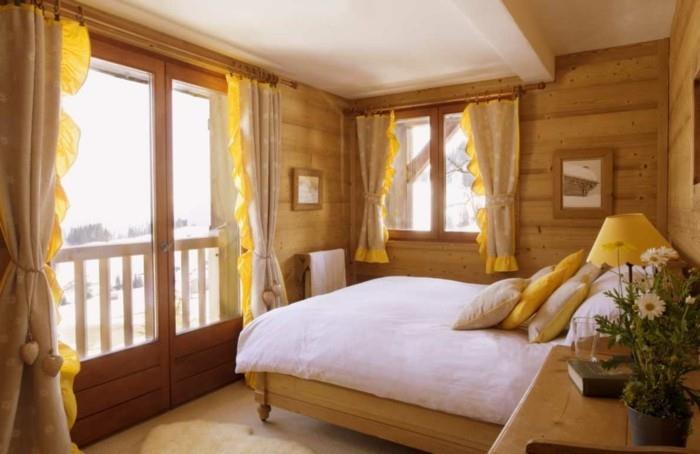 pomysły na życie pomysły na dekoracje do sypialni zasłony meble z drewna