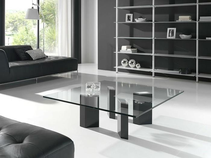 idées de décoration de salon meubles noirs table en verre sol clair rideaux blancs