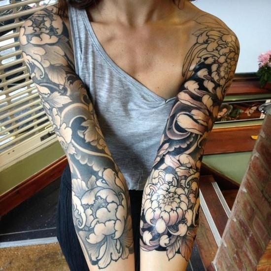 idées de tatouage à manches yakuza pour les femmes