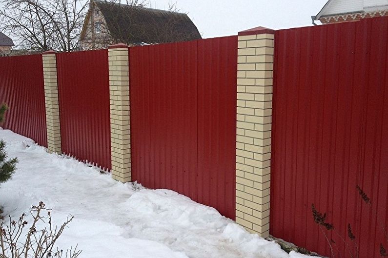 سياج DIY مصنوع من الكرتون المضلع - ديكور